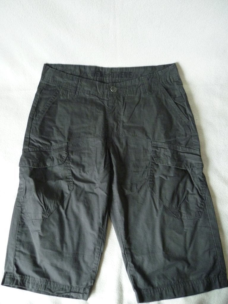 Here & There korte broek maat 164 C&A grijs, Kinderen en Baby's, Broek, C&A, Ophalen of Verzenden, Zo goed als nieuw