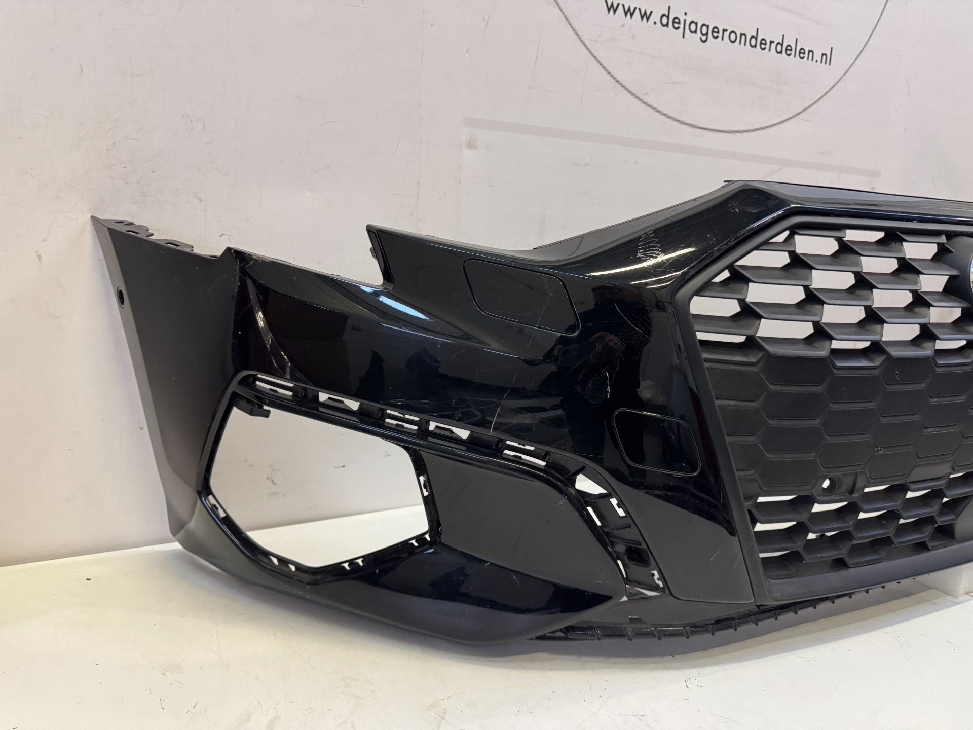 AUDI A3 8Y0 8Y VOORBUMPER BUMPER 8Y0807437, Auto-onderdelen, Gebruikt, Voor, AUDI AG, Auto-Union-Strasse 1
85045  Ingolstadt, DE