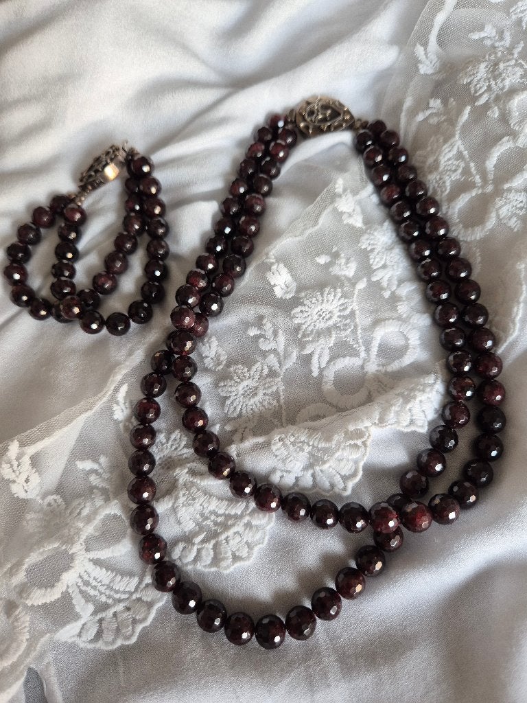 Granaat ketting & armband set, dubbele rij, zilver 925, Gebruikt, Overige kleuren, Ophalen of Verzenden, Steen of Mineraal