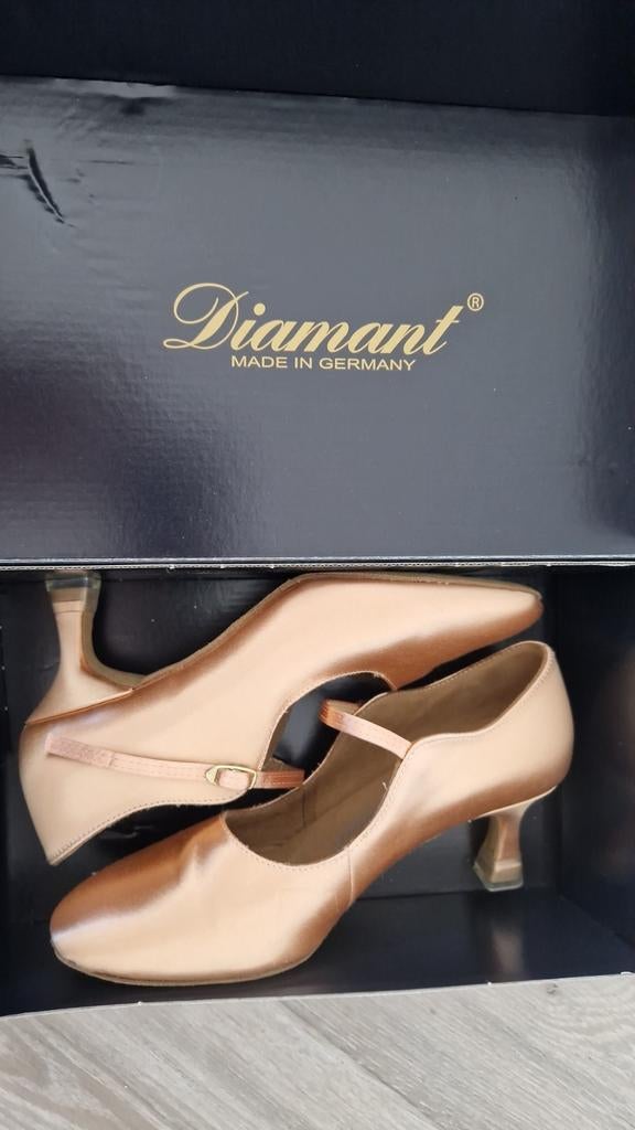 Ballroom schoenen diamant nieuw maat 38.5, Sport en Fitness, Dansen, Ophalen of Verzenden, Nieuw, Schoenen
