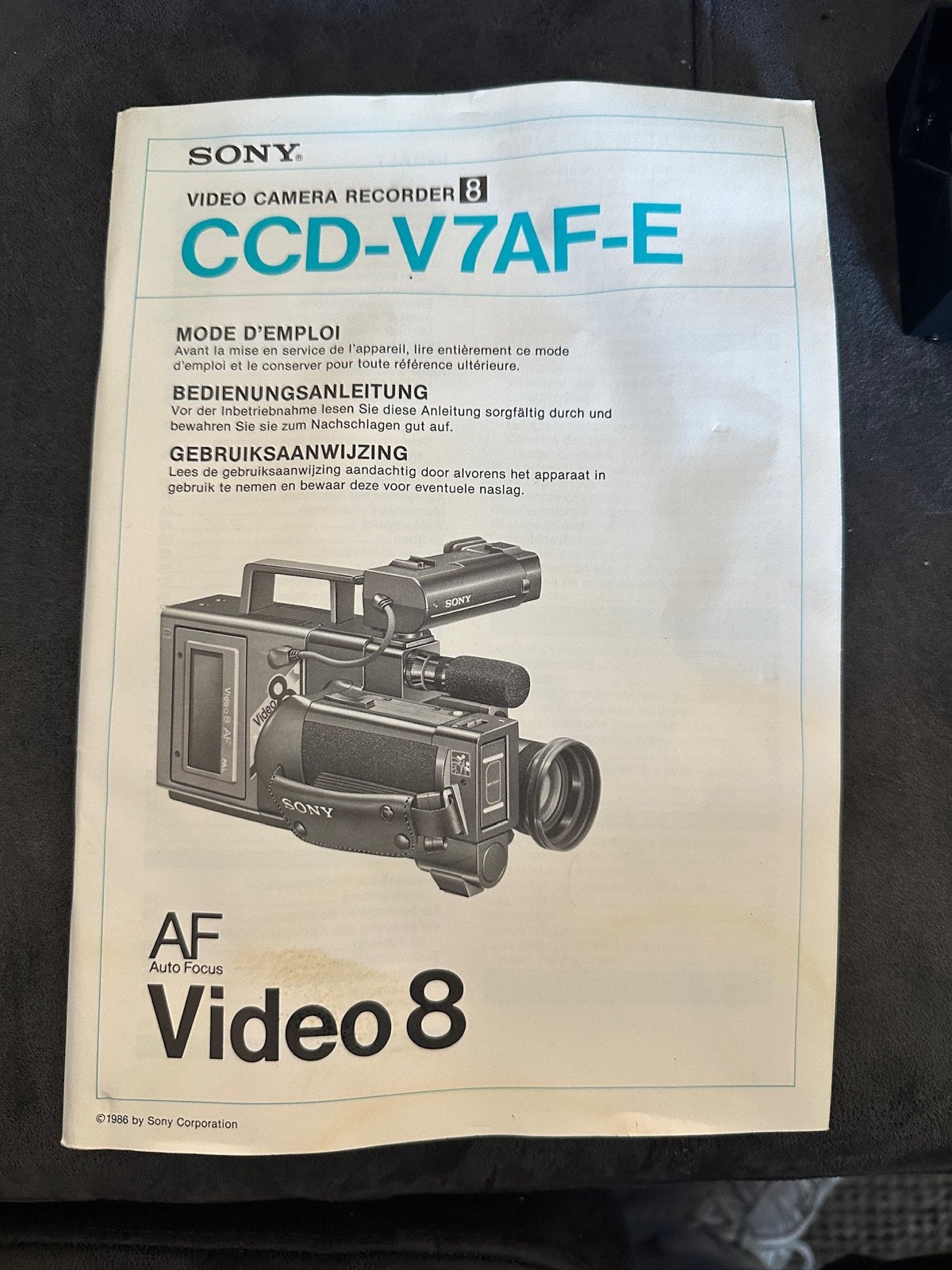 Foto 15 van Vintage Sony Video 8 AF Camcorder - Compleet met accessoires