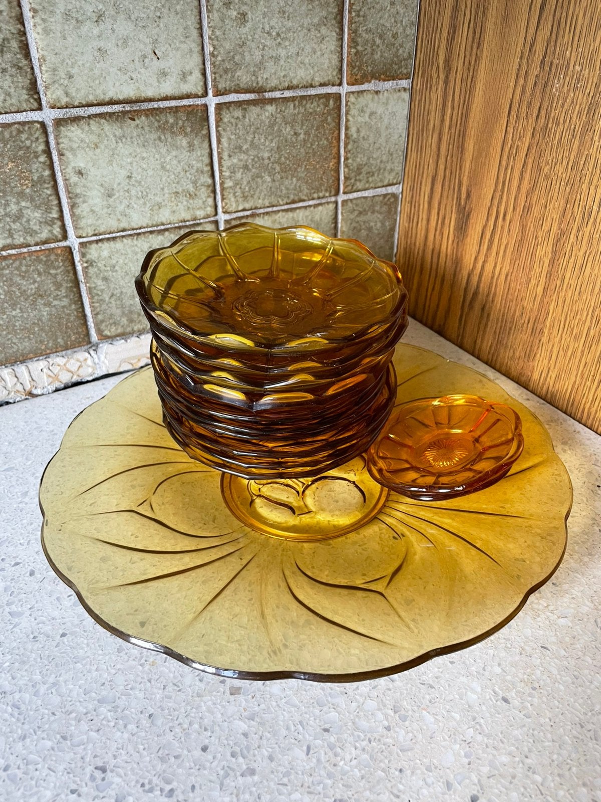 Gebaksschaal met schoteltjes vintage, Ophalen, Vintage, Glas, Schaal of Schalen