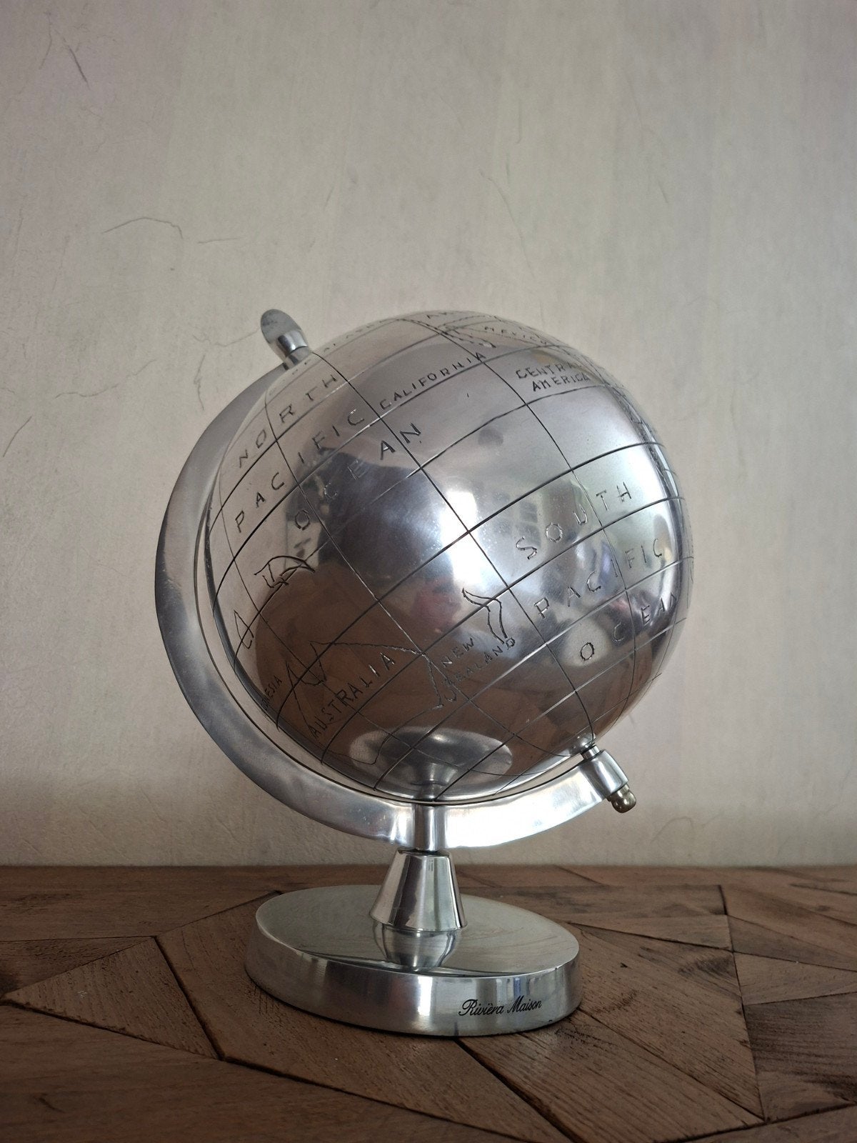 Riviera Maison Globe Statue woonaccessoires nieuwstaat, Huis en Inrichting, Ophalen