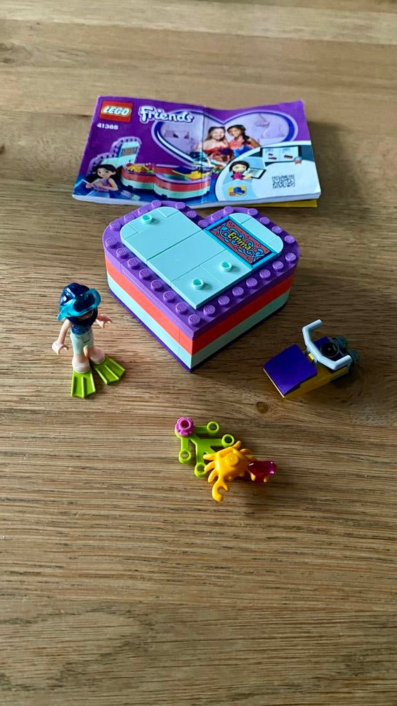 LEGO Friends Hartdoosje Emma's Zomerplezier 41385, Lego, Friends, Ophalen of Verzenden, Zo goed als nieuw