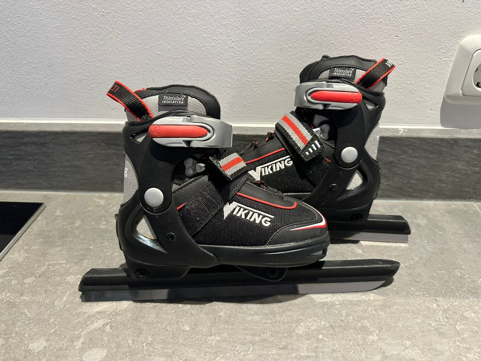 Viking Multi verstelbare schaatsen / combinoren maat 28 - 31, Ophalen of Verzenden, Zo goed als nieuw, Combinoren, Viking