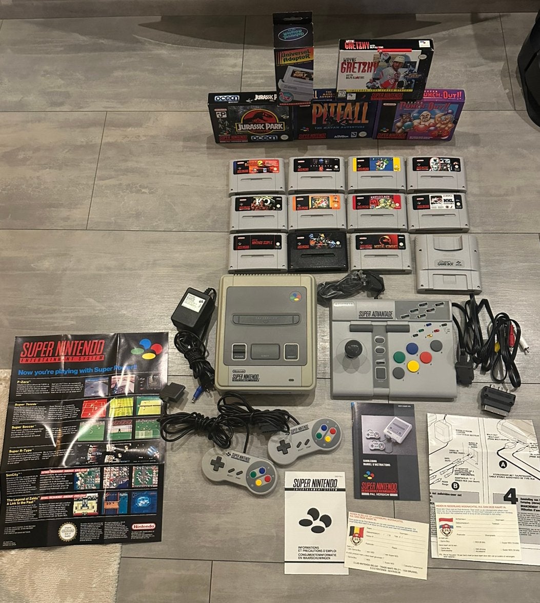 Super Nintendo SNES Set + 16 Games + Super Advantage, Ophalen of Verzenden, Gebruikt, Met 2 controllers, Met Super GameBoy adapter