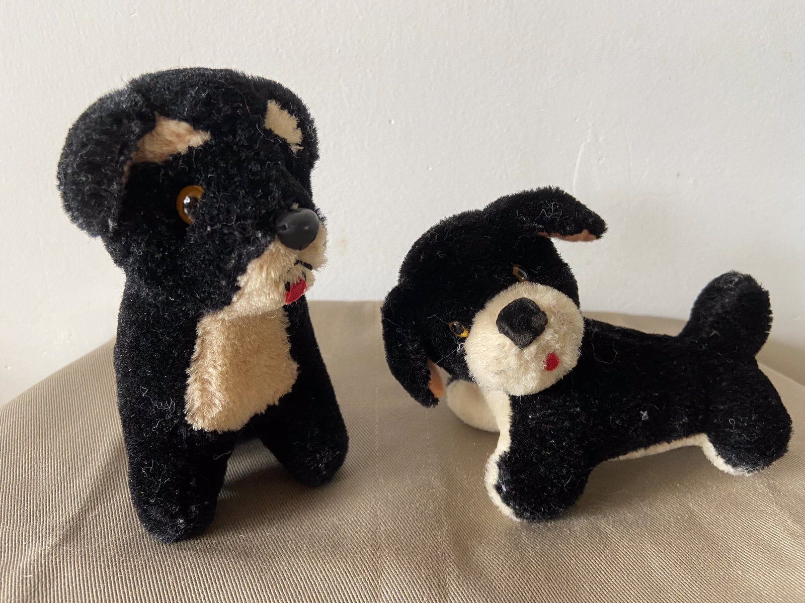 Vintage mohair hondjes, jaren ‘50, Verzamelen, Beren en Cherished Teddies, Ophalen of Verzenden, Zo goed als nieuw, Overige typen