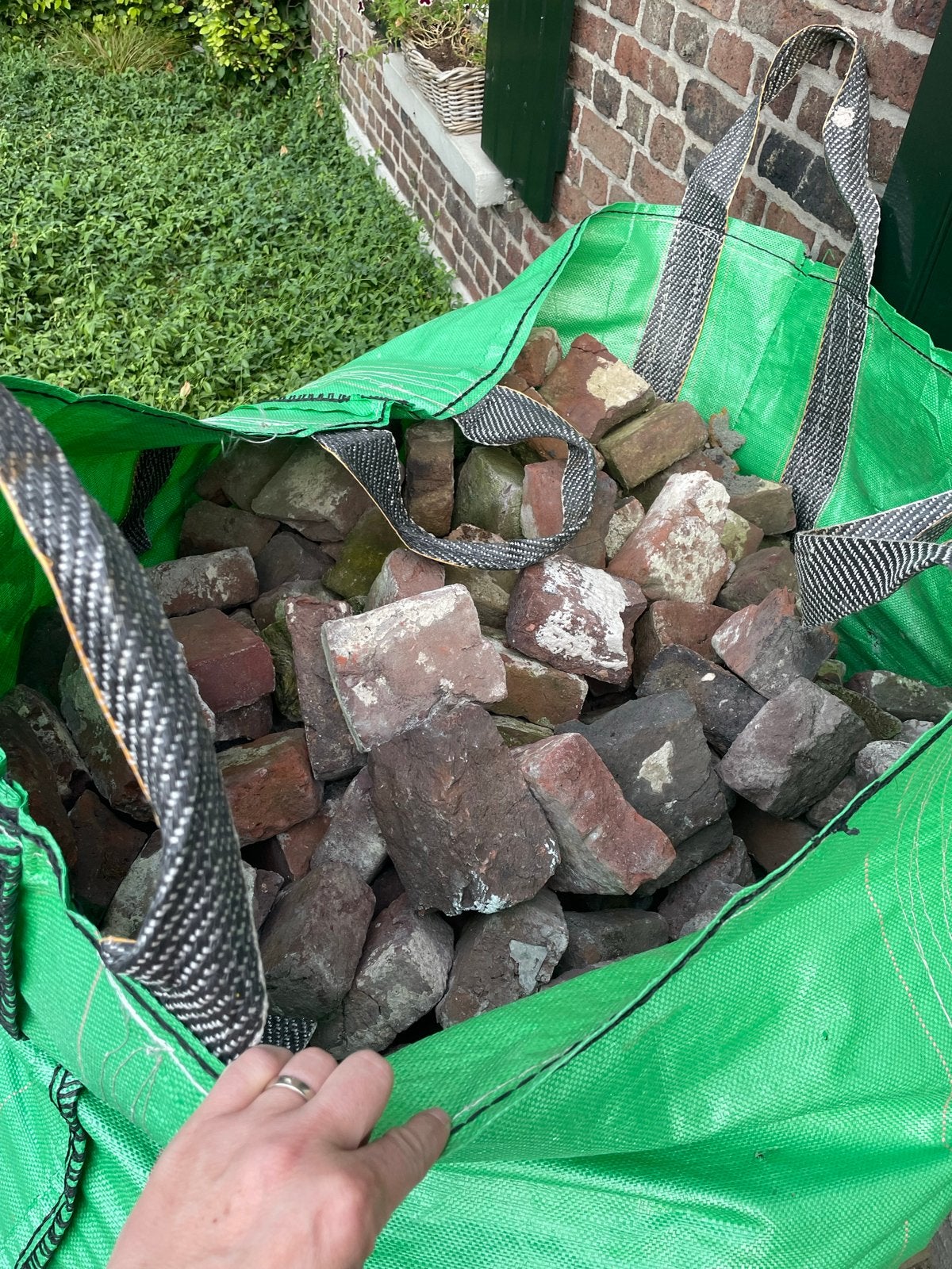 Restpartij veldbrandstenen - Hele, 1/2 en 3/4 stenen, Doe-het-zelf en Verbouw, Ophalen, Zo goed als nieuw, Bakstenen