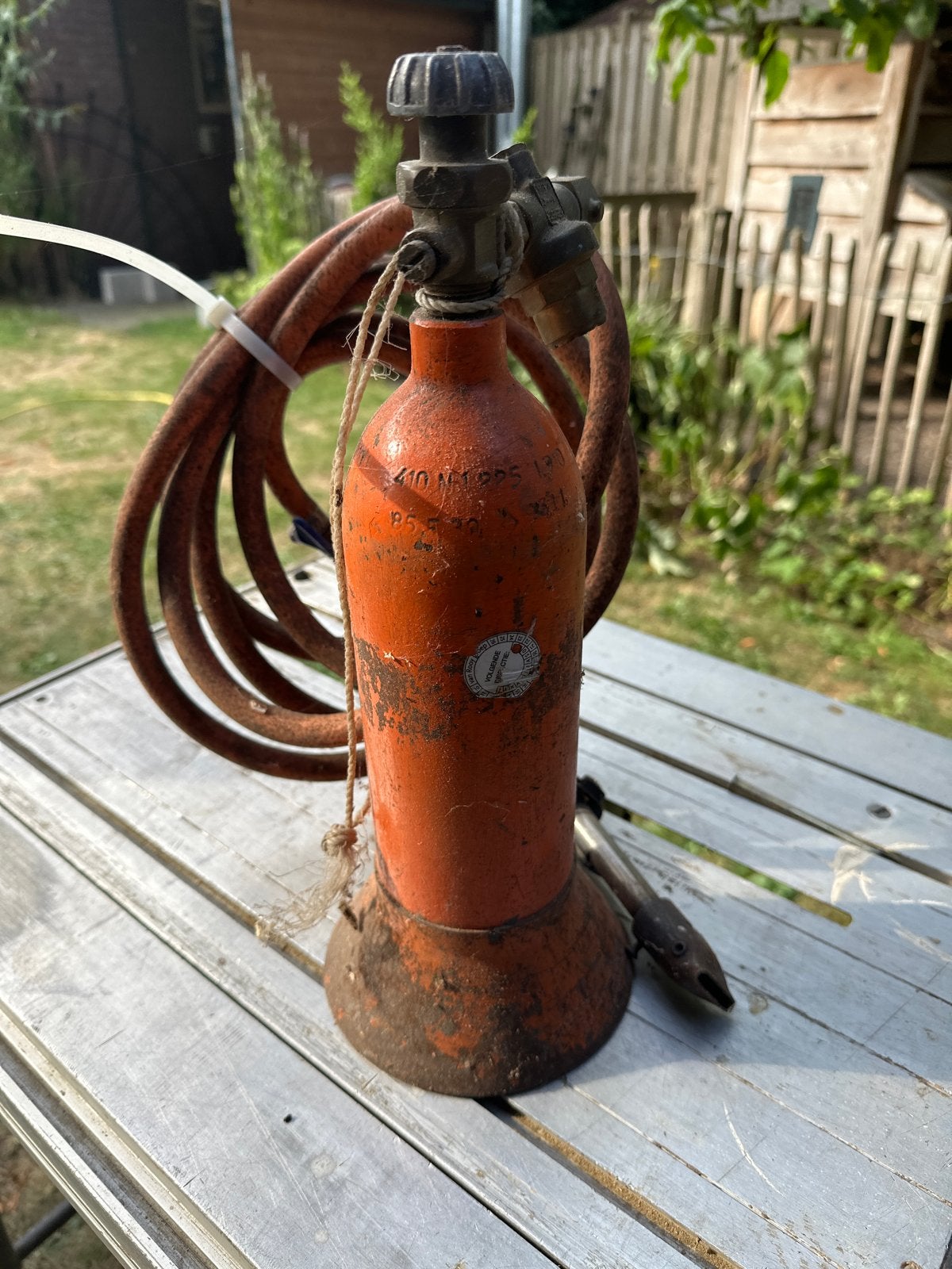 Oude gasfles  met slang en brander, Ophalen, Gebruikt, Minder dan 150 ampère, Overige typen
