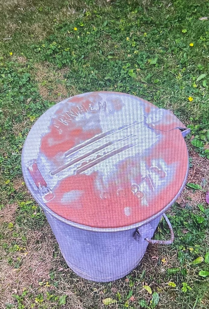 Zinken vuilnisbak Arnhem, 40 liter of meer, Ophalen, Gebruikt, Overige materialen