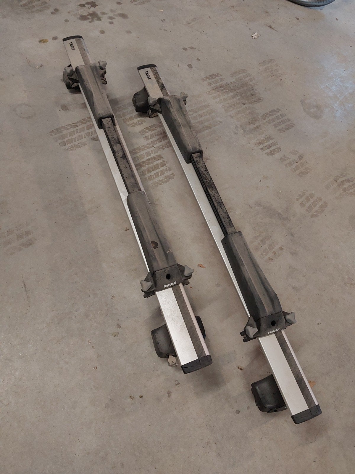 Thule WingBar dakdragers VW Polo 2009-2017 incl. sup/surf, Ophalen, Zo goed als nieuw