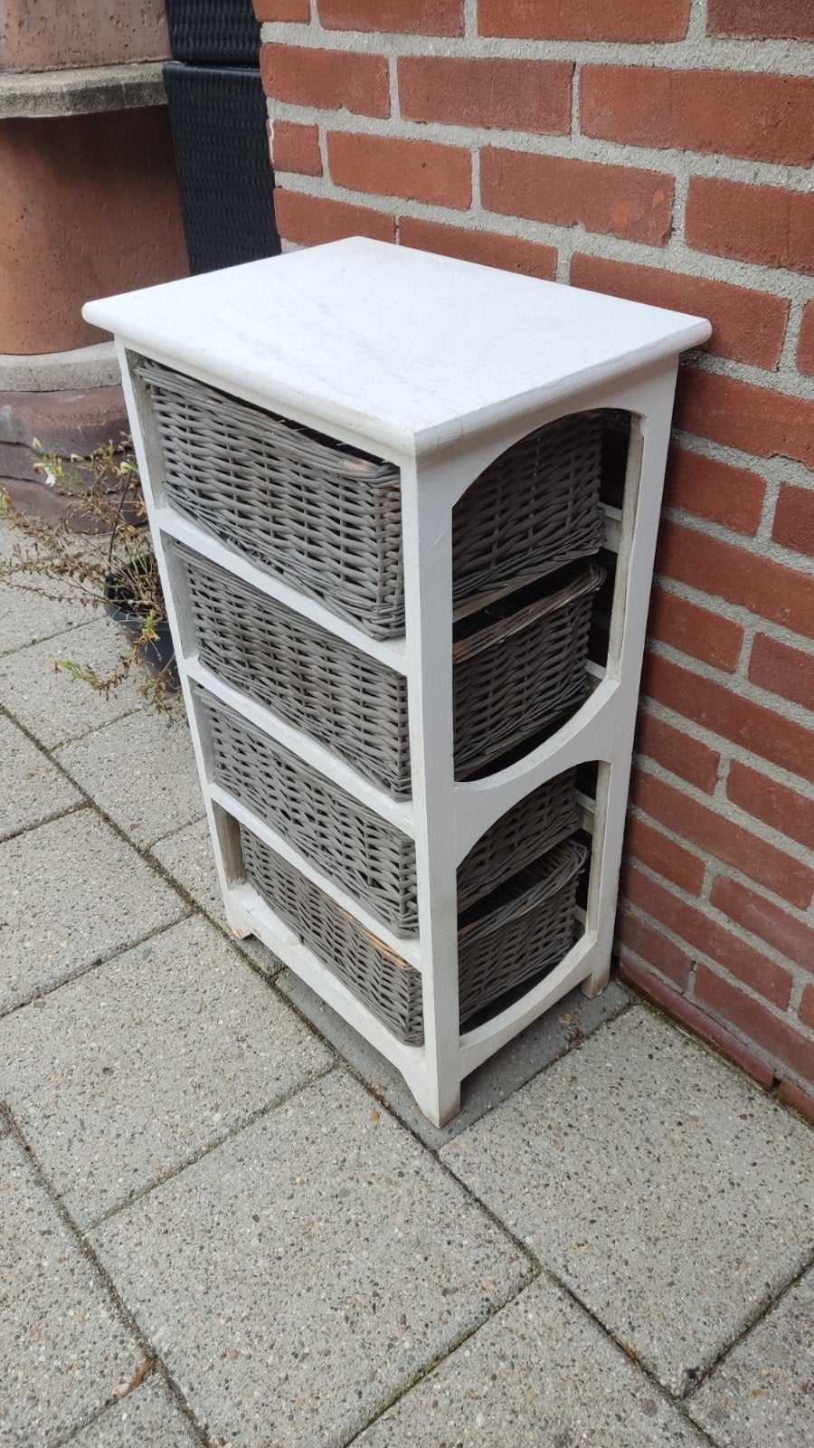 Witte ladekast met 4 rieten manden, Ophalen, Gebruikt, 100 tot 150 cm, 50 tot 100 cm