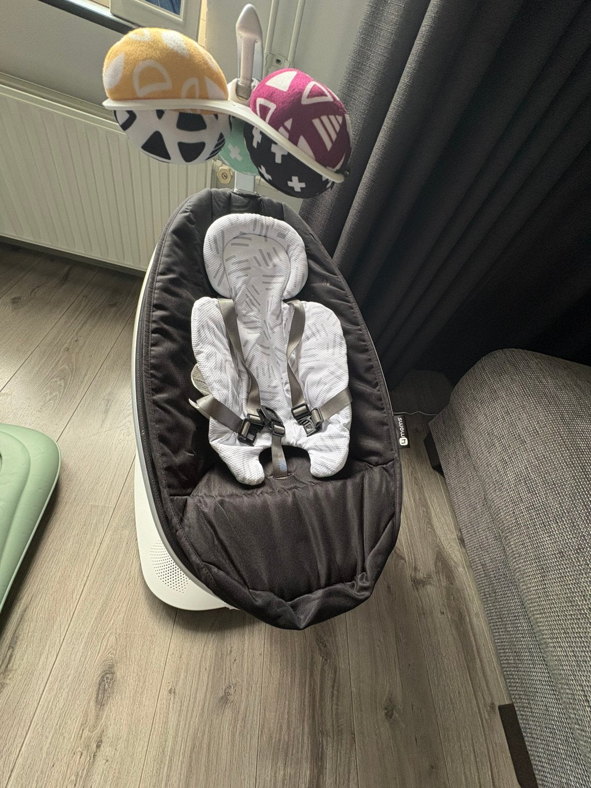 4 moms mamaroo 5, Ophalen, Zo goed als nieuw