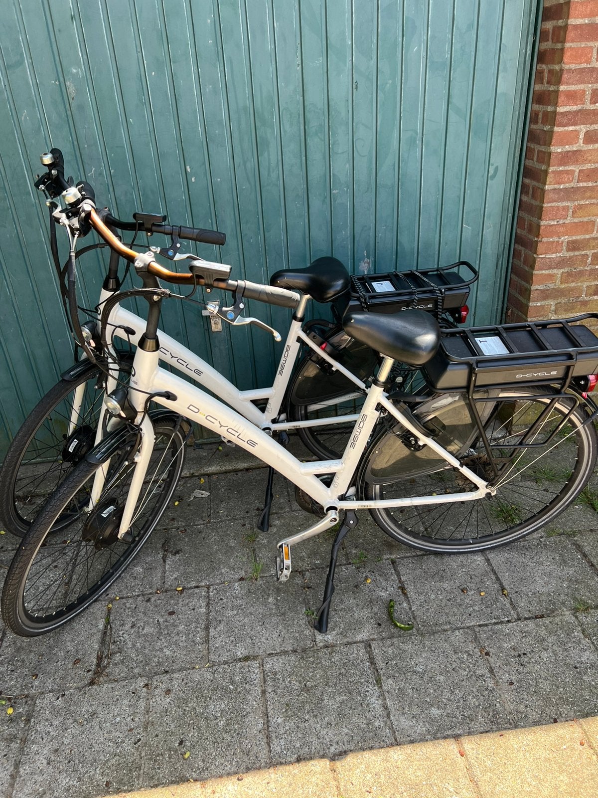 2 goed werkende elektrische fietsen - D-Cycle, Gebruikt, 51 tot 55 cm, 30 tot 50 km per accu, Ophalen
