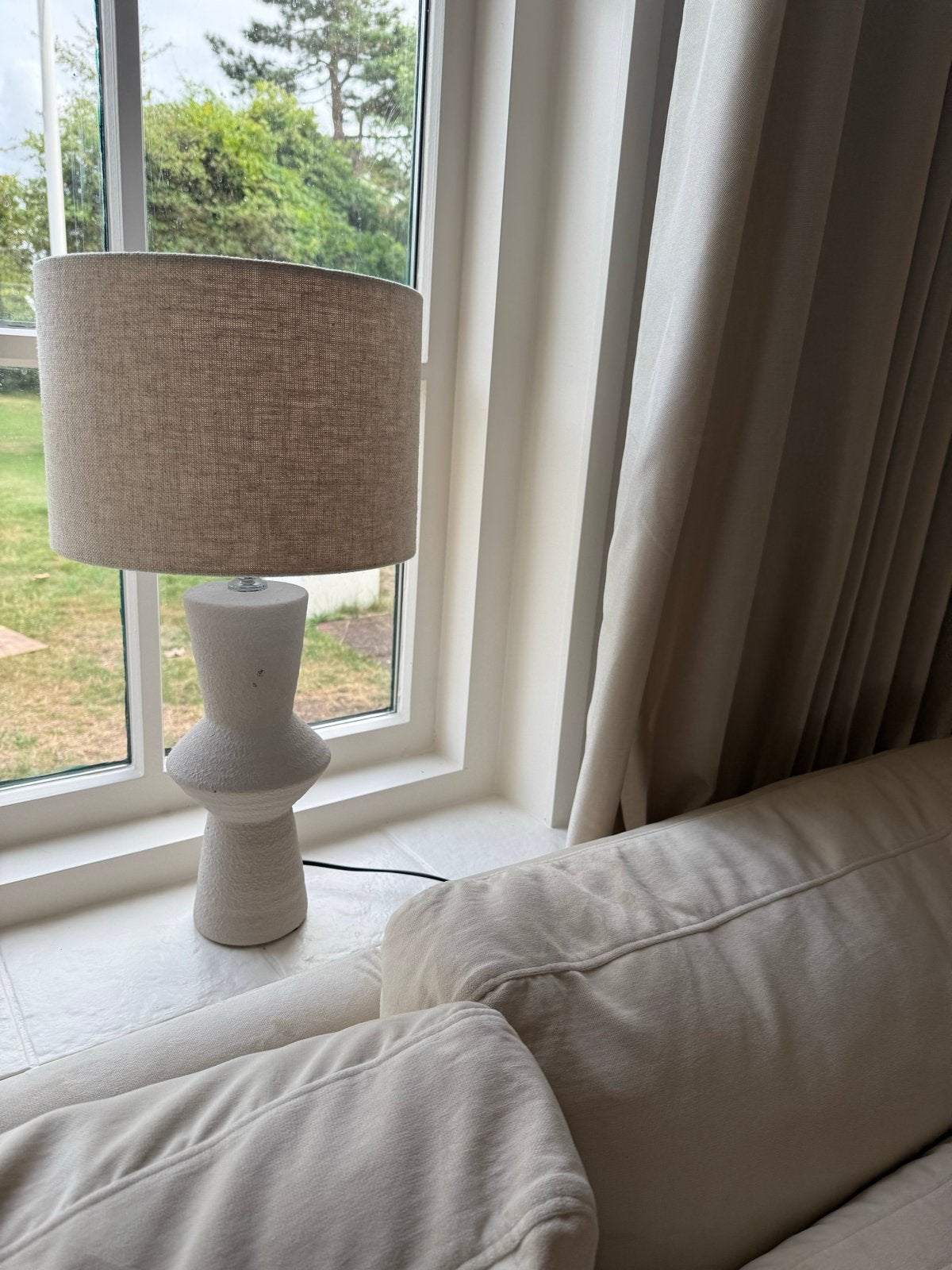 Ayla tafellamp Light & Living met linnen kap, Huis en Inrichting, Lampen | Tafellampen, Beige, Textiel, Ophalen of Verzenden, Zo goed als nieuw