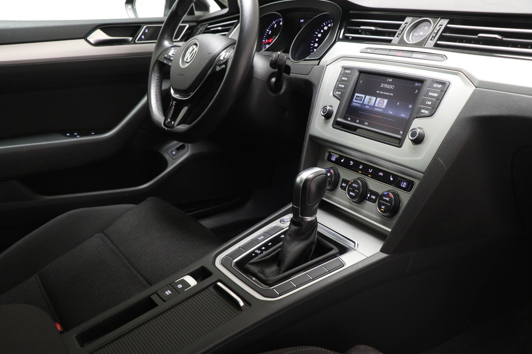 Volkswagen Passat 1.4 TSI ACT Comfortline | CLIMA | STOELVER, Stof, Gebruikt, 4 cilinders, Zwart