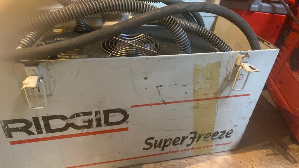Fries apparaat voor leidingen, Doe-het-zelf en Verbouw, Gereedschap | Overige machines, Ophalen of Verzenden