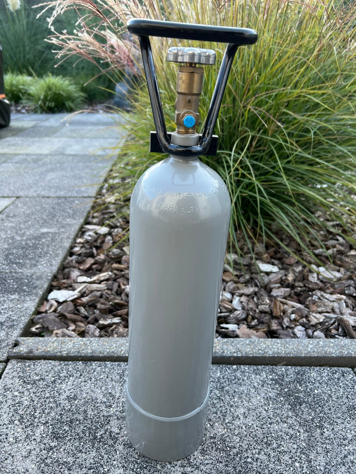 CO2 fles 2kg met beugel en kraan, Ophalen, Gebruikt