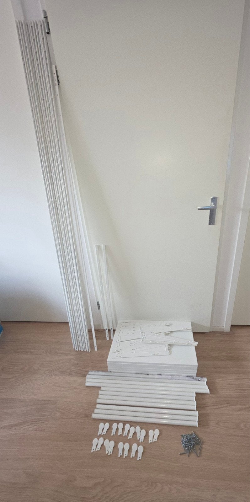 IKEA Boaxel onderdelen: planken, roedes en ophanghulpen, Ophalen, Gebruikt, 100 tot 150 cm, 200 cm of meer