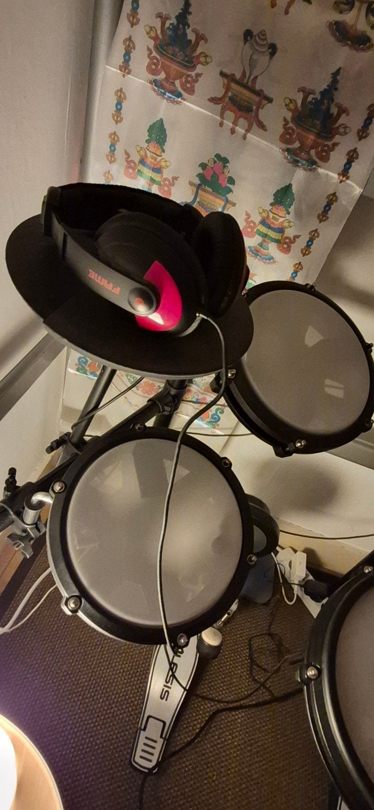 Alesis Nitro Max Kit - Elektronisch drumstel, Muziek en Instrumenten, Ophalen, Zo goed als nieuw, Overige merken, Elektronisch