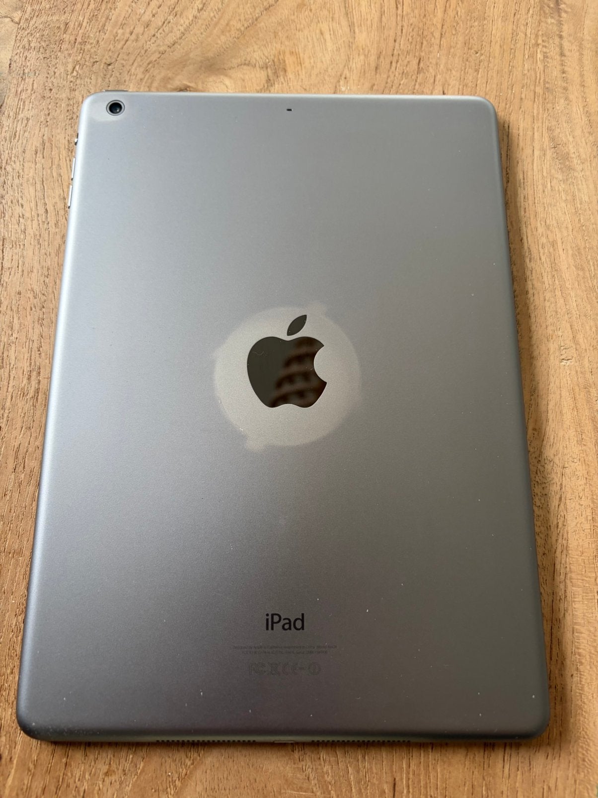 iPad AIR A1474 16 GB zgan, Computers en Software, Apple iPads, 10 inch, Apple iPad Air, Ophalen of Verzenden, Zo goed als nieuw