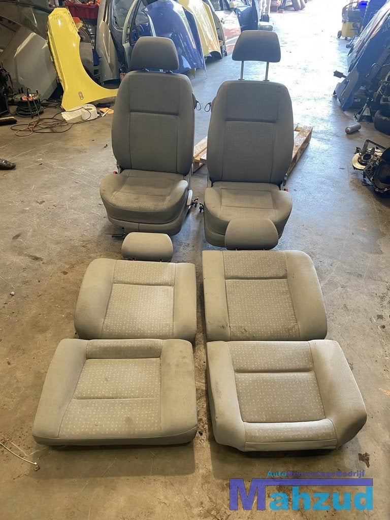 Vw lupo arosa compleet interieurs grijs stof, Auto-onderdelen, Interieur en Bekleding, Gebruikt, Volkswagen, Volkswagen AG, Berliner Ring 2
38440  Wolfsburg, DE