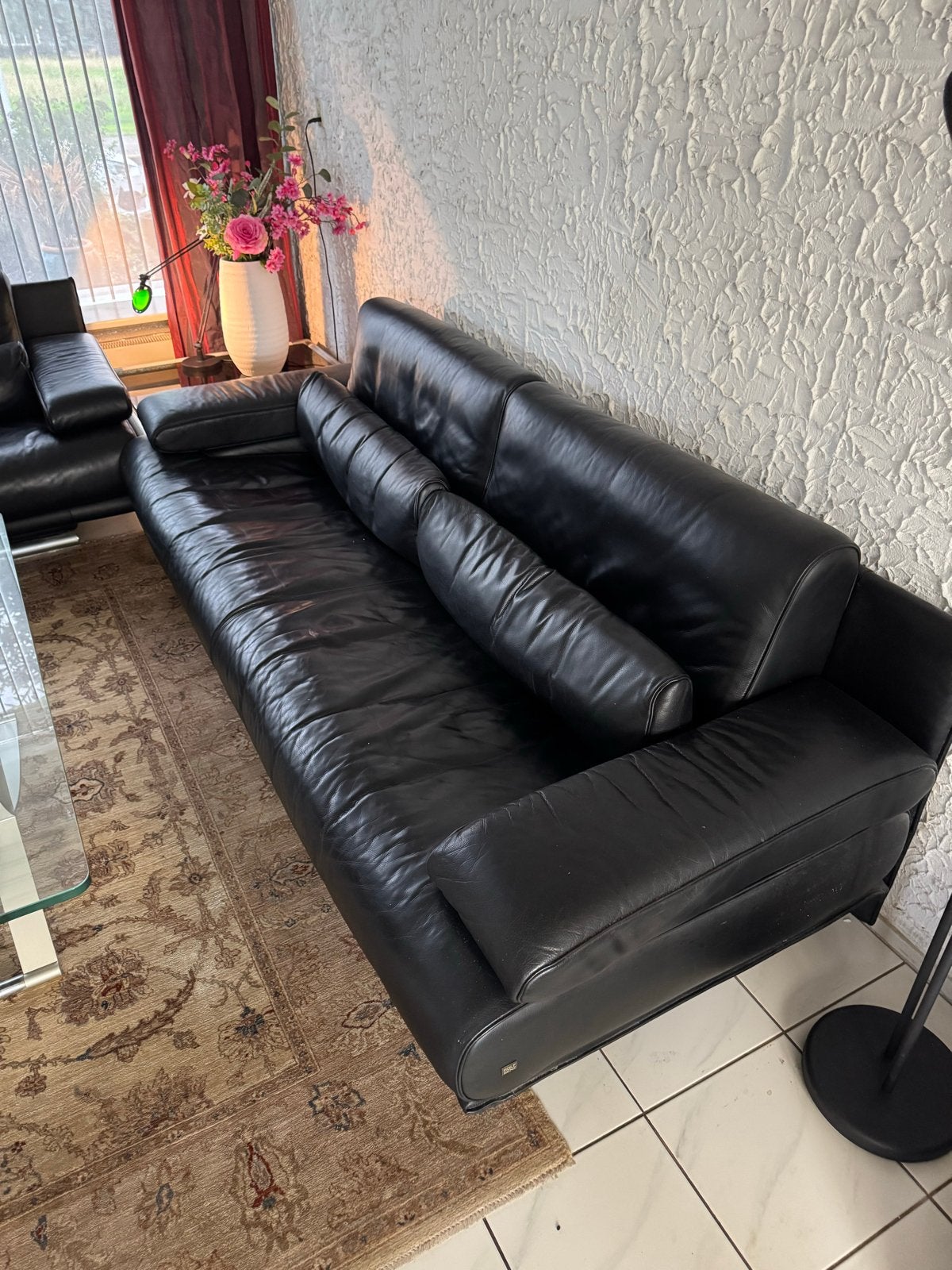 Zwarte leren bankstel met fauteuil Rolf Benz 6500, Ophalen, Zo goed als nieuw, Rechte bank, 200 tot 250 cm