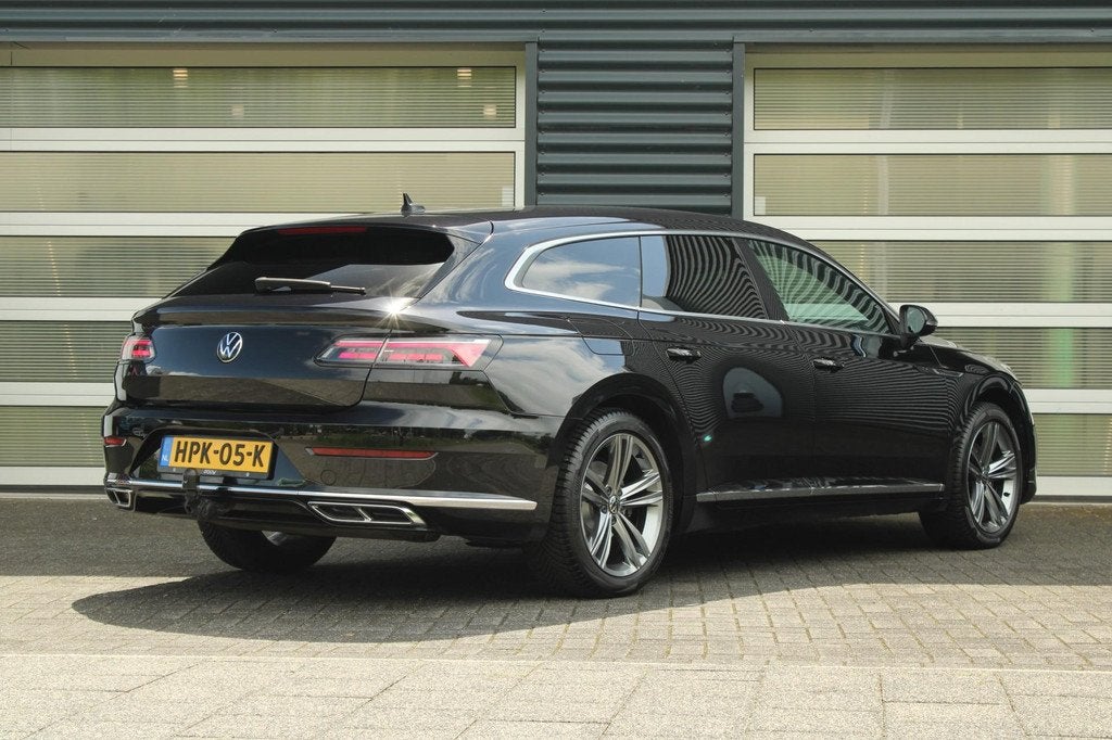 Volkswagen Arteon Shooting Brake 1.4 TSI eHybrid 218pk DSG R, Auto's, Volkswagen, 12 maanden, Gebruikt, 4 cilinders, Zwart