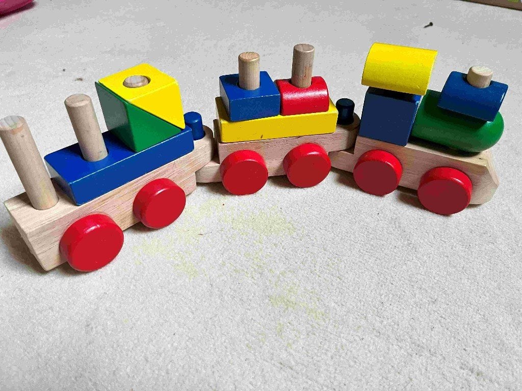 Houten trein, Ophalen