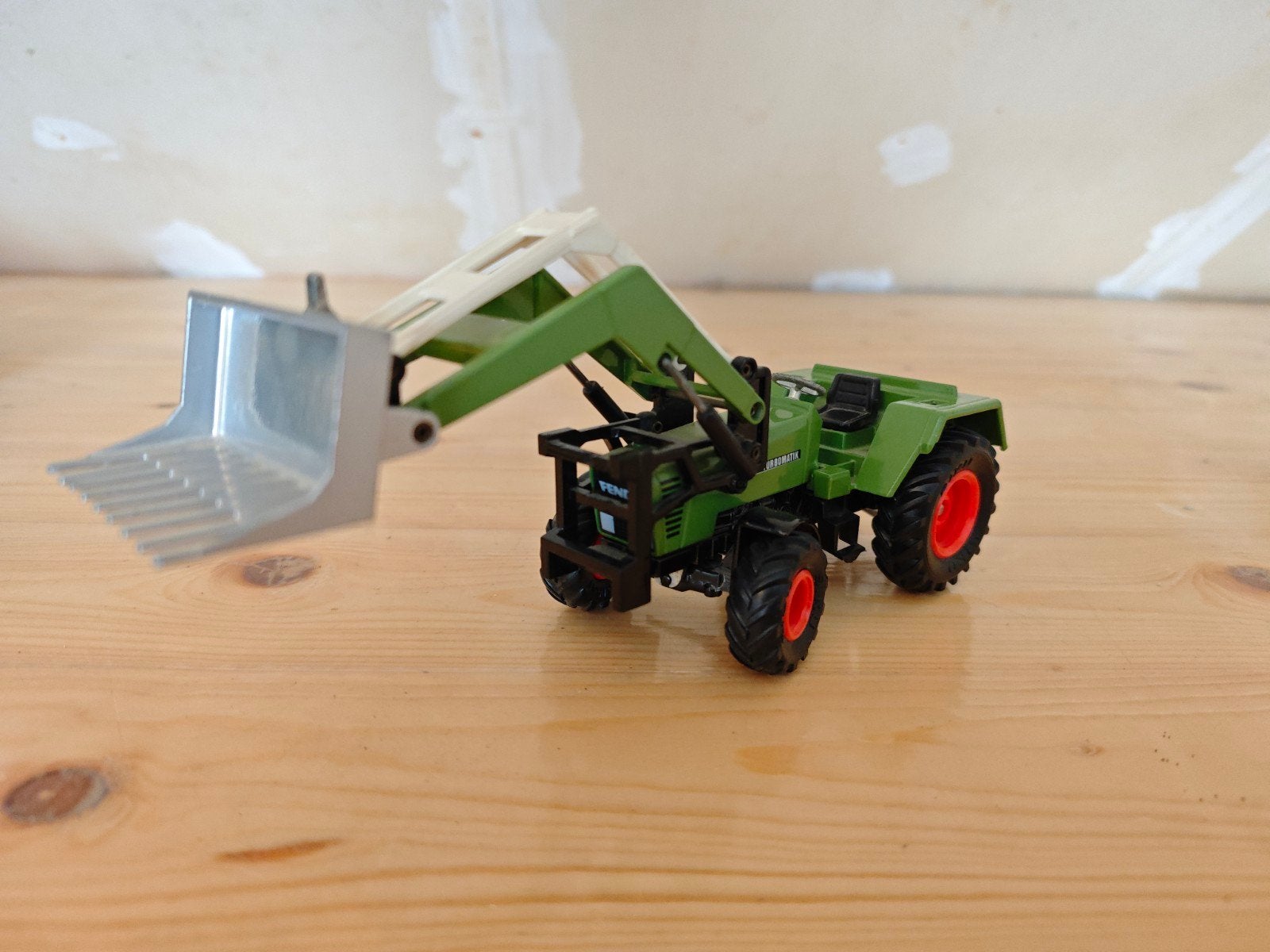 Fendt Siku tractor met voorlader, Ophalen of Verzenden, Gebruikt
