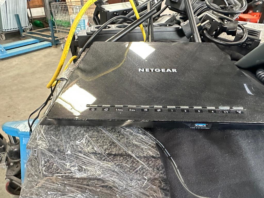 Netgear smart wifi router AC1750 R6400v2, Computers en Software, Ophalen, Gebruikt, W, W