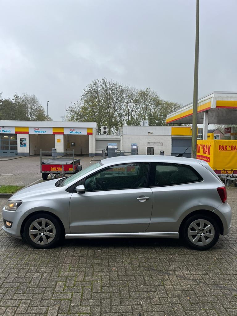 Volkswagen Polo 1.2 TDI bluemotion 55KW BM 2012 Grijs, Voorwielaandrijving, 74 pk, 1199 cc, 96 €/maand
