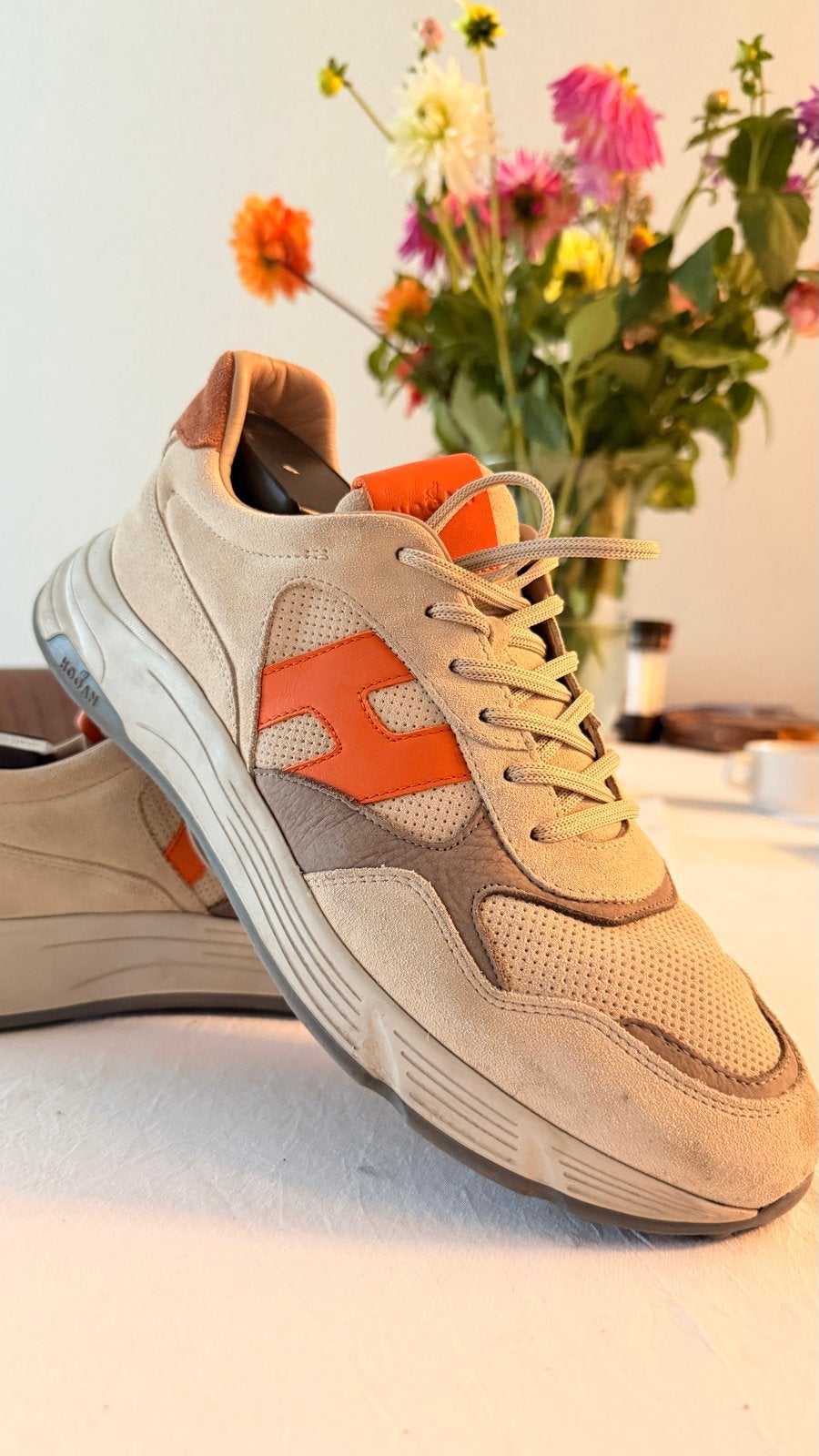 Hogan H601 sneakers beige/oranje - zo goed als nieuw, Kleding | Heren, Ophalen of Verzenden, Zo goed als nieuw, Overige kleuren