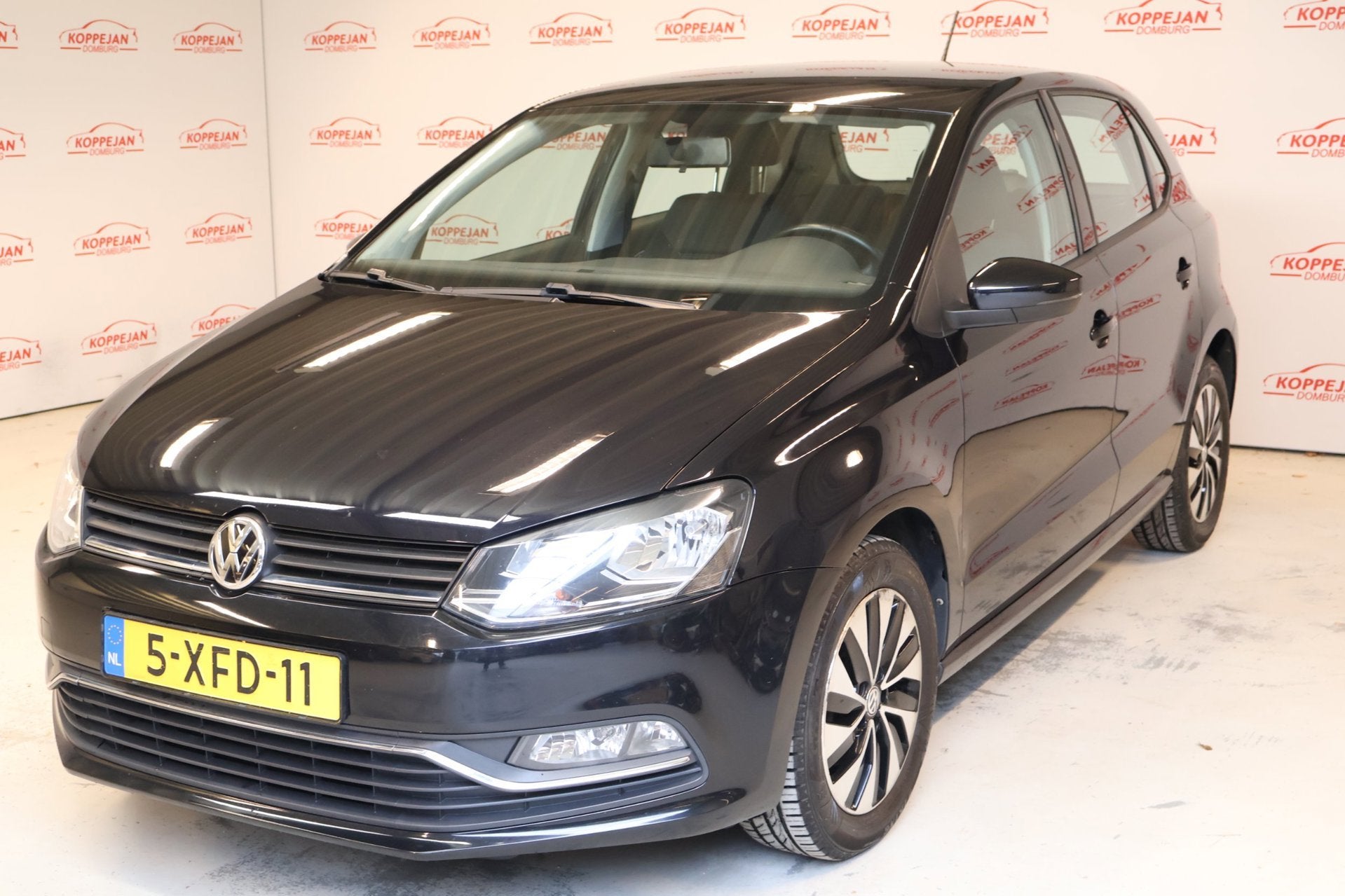 Volkswagen Polo 1.2 TSI Comfortline|NL Auto|Nieuwe DB Riem|B, Dealer onderhouden, Stof, 4 cilinders, Zwart