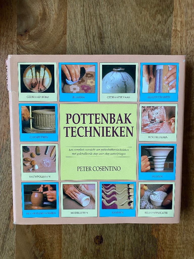 Pottenbaktechnieken - Peter Cosentino, Ophalen of Verzenden, Zo goed als nieuw, Peter Cosentino, Kleien en Boetseren