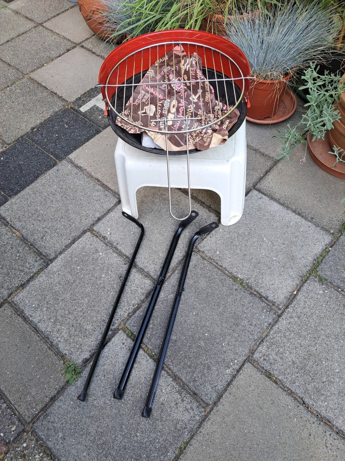 Koopje !! Oranje Vintage houtskool BBQ set, Ophalen