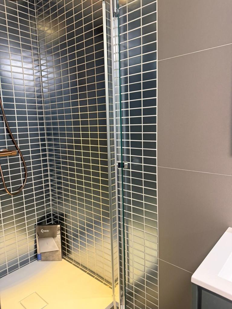 Nieuw Dansani Match vouwbare douchedeur 87,5 tot 95,5 cm, Ophalen, Nieuw, Overige kleuren, Overige typen