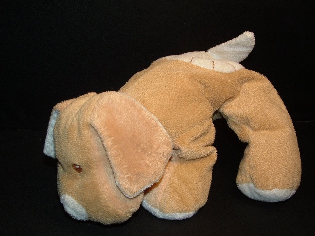EDDY TOYS SOFT EN FRIENDLY DOG HOND VELOURS BEIGE MET, Ophalen of Verzenden, Nieuw, Overige typen