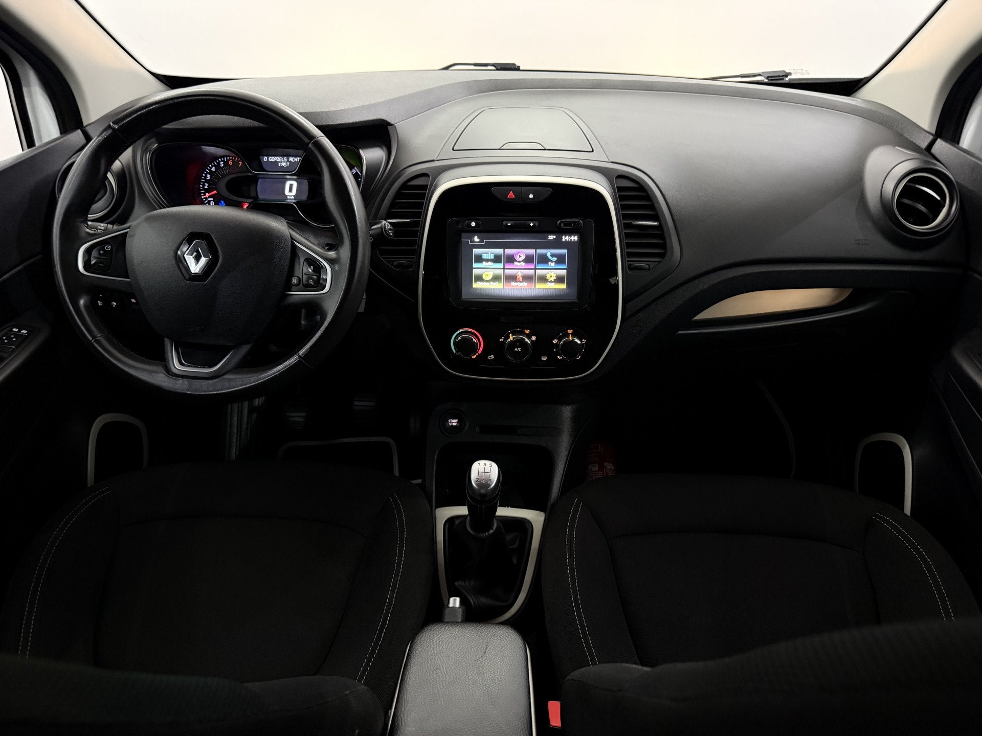 Renault Captur 0.9 TCe Life Airco, Navi, Parkeersensoren, A, Auto's, Voorwielaandrijving, 898 cc, Gebruikt, Euro 6