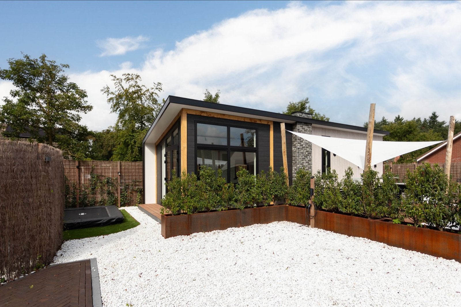 Chalets splinternieuw 4 stuks compleet ingericht, Info@solidechalet.nl, Solidechalet, Tot en met 6, Solidechalet