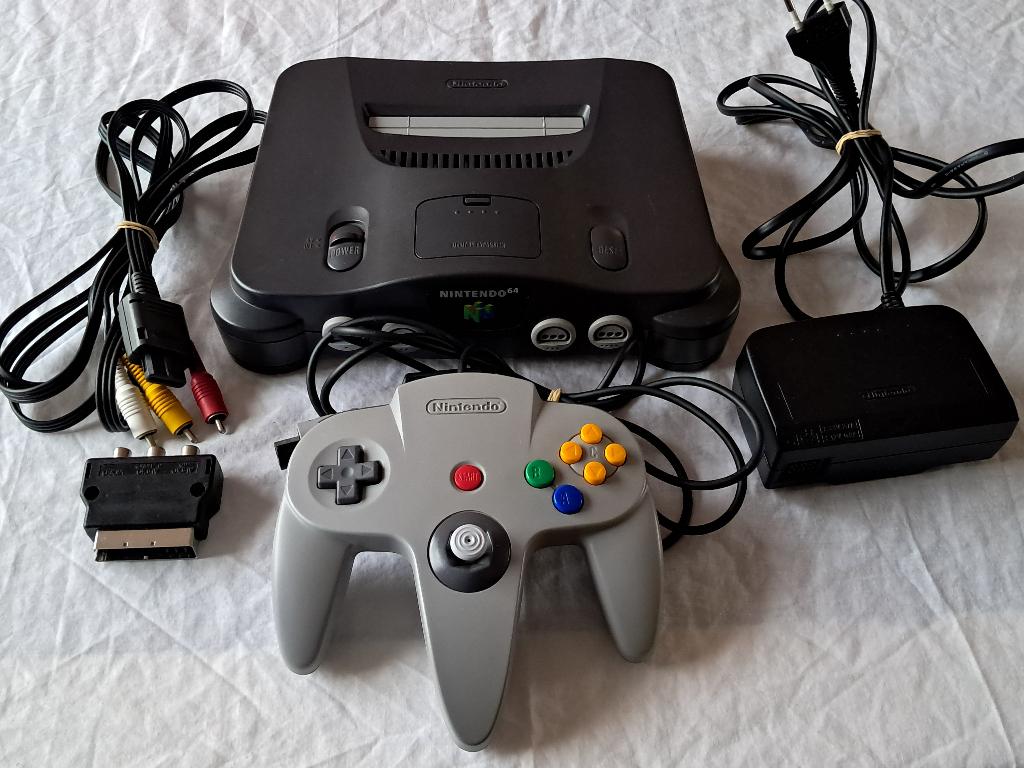 Nintendo 64 Console + Controller / Control Pad & Accessoires, Spelcomputers en Games, Spelcomputers | Nintendo 64, Verzenden, Gebruikt