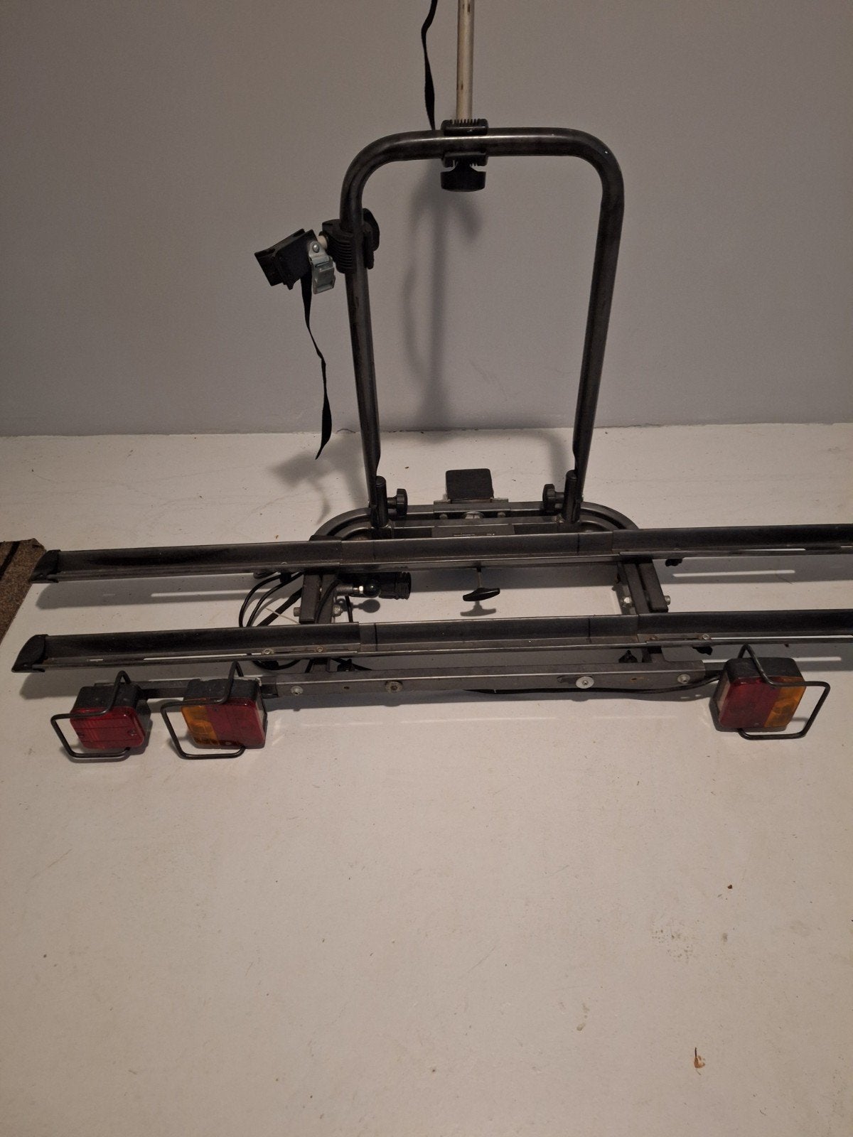 Fietsen drager met kantel beugel 2 Fietsen, Ophalen, Trekhaakdrager