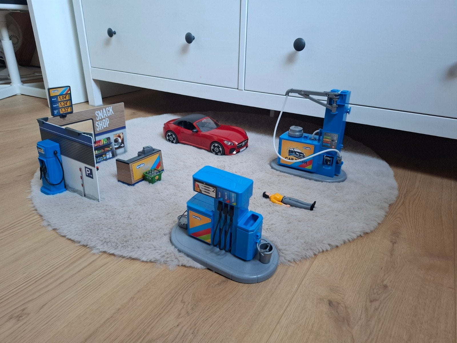bruder tankstation, Kinderen en Baby's, Speelgoed | Speelgoedvoertuigen, Ophalen of Verzenden, Zo goed als nieuw