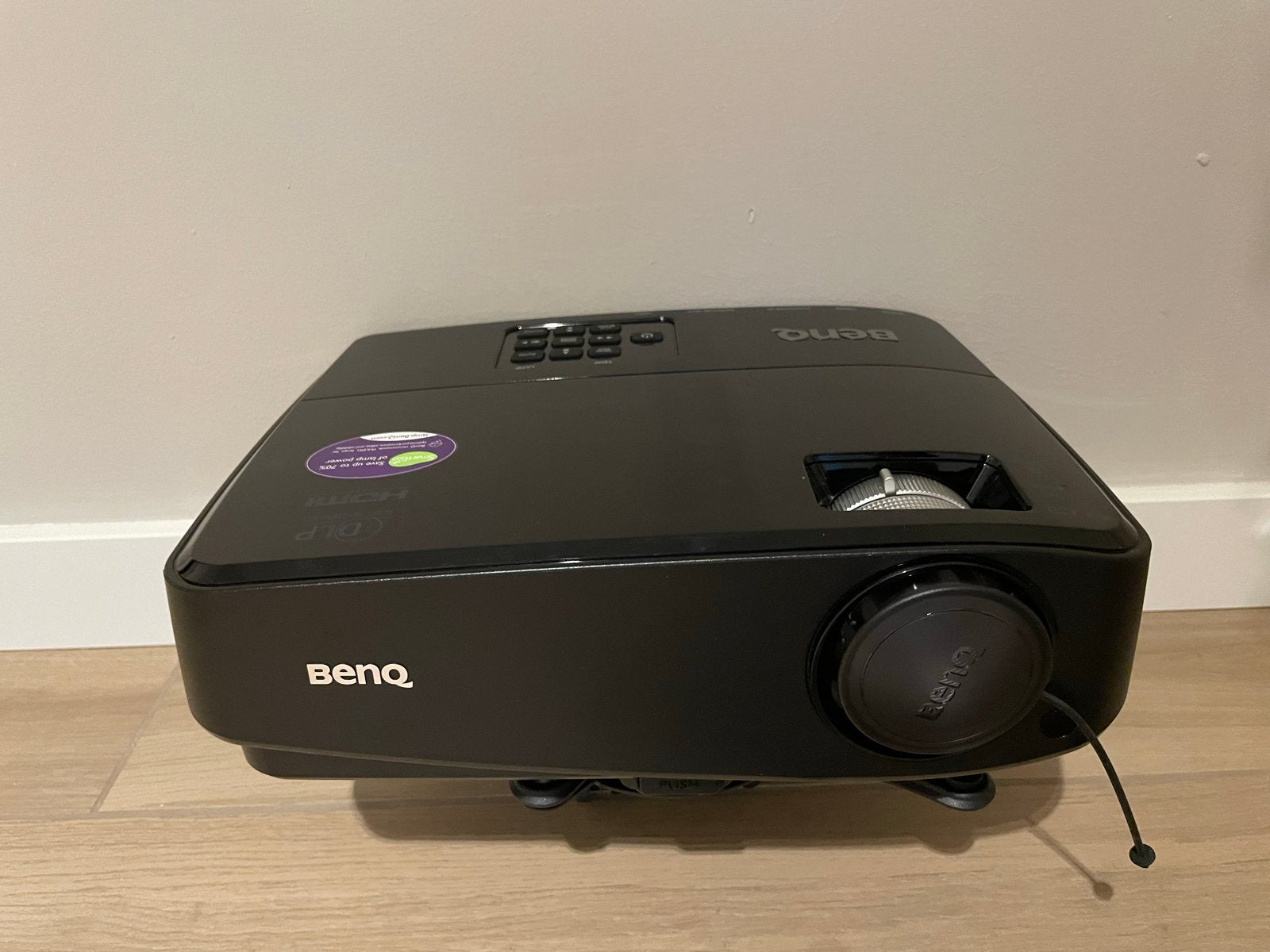 BenQ DLP Projector - Full HD (1080p) met accessoires, Ophalen, Zo goed als nieuw, DLP, Full HD (1080)