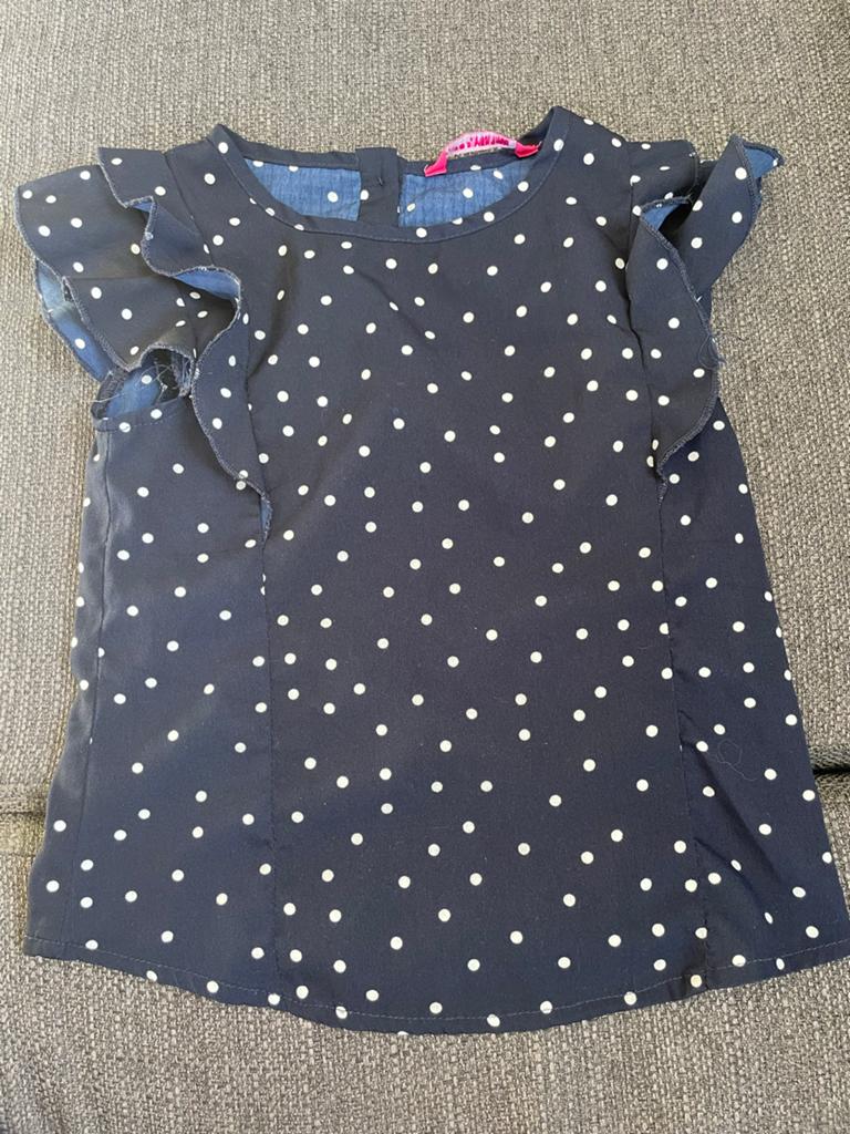 Stippen topje Young Dimension 110 cm, Ophalen of Verzenden, Gebruikt, Meisje, Shirt of Longsleeve