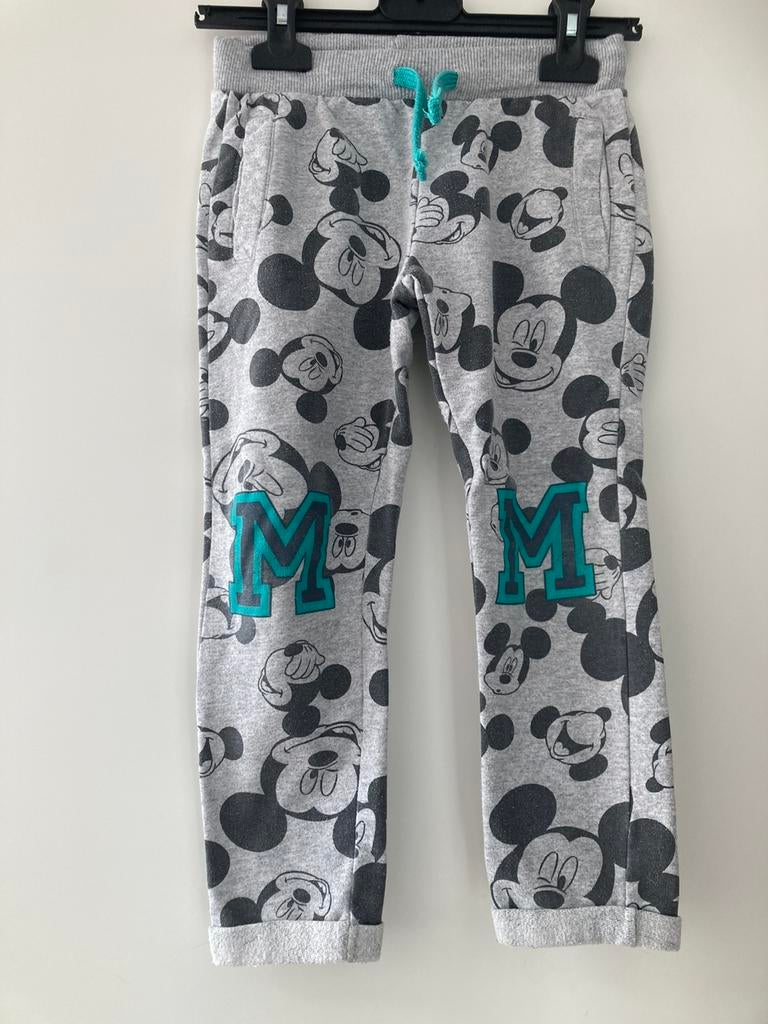 Nette Mickey Mouse Disney joggingbroek broek grijs maat 110, Ophalen of Verzenden, Zo goed als nieuw, Jongen, Broek