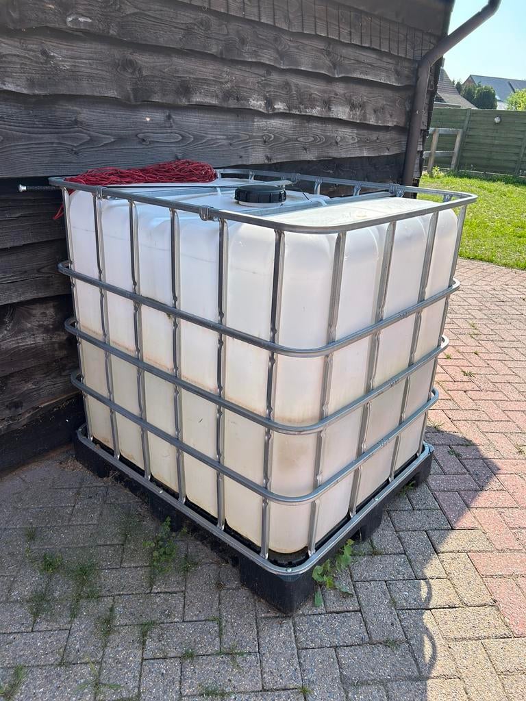 IBC vat met drinkbak aangesloten, Dieren en Toebehoren, Ophalen, Zo goed als nieuw, Overige soorten