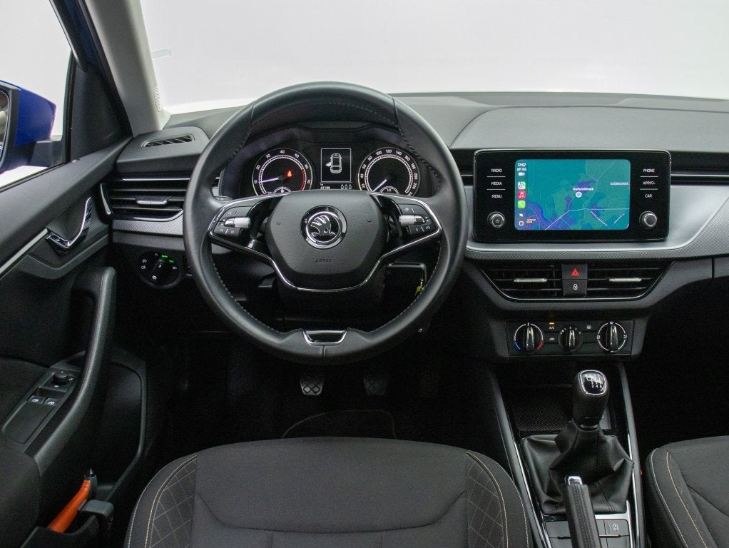 Skoda Scala 1.0 TSI Ambition | Trekhaak | App Connect | LED, Auto's, 21 km/l, Gebruikt, Verwarmde buitenspiegels, Blauw