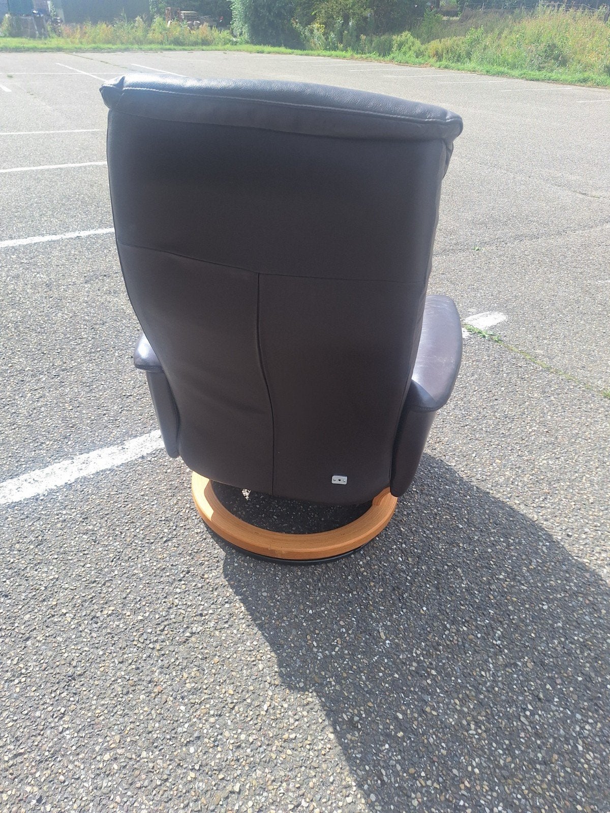 Bruin leren relaxfauteuil, Ophalen, Gebruikt, Leer, 50 tot 75 cm