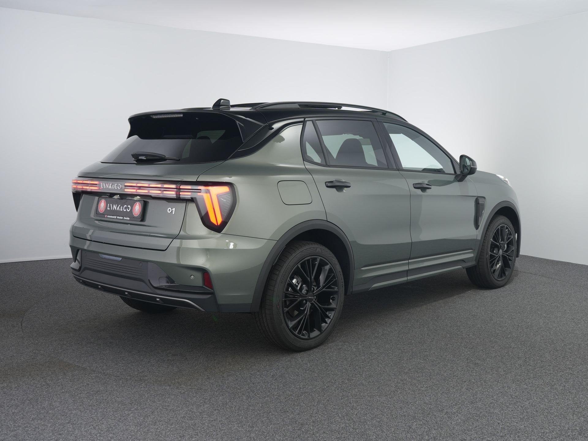 Lynk & Co 01 1.5 More | Trekhaak | Pano | 360 Camera | ACC |, Auto's, Euro 6, 4 cilinders, 1898 kg, Plug-in hybride